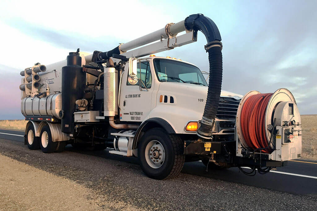 Vacuum Truck photo Front View | All Storm Drains Inc. | Vacuum Truck Service | Nassau & Suffolk County, Long Island, NY | Phone: 516.825.1010 Fax: 631.475.2898 | George@AllStormDrains.com